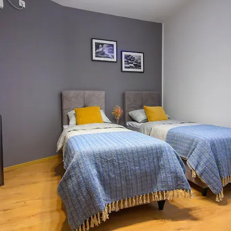 Vera With Sea View And Old Town View *