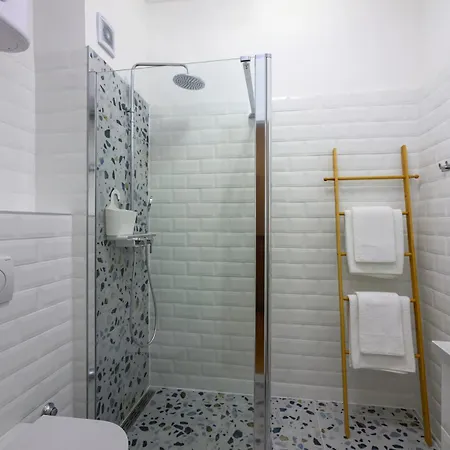 Vera With Sea View And Old Town View *