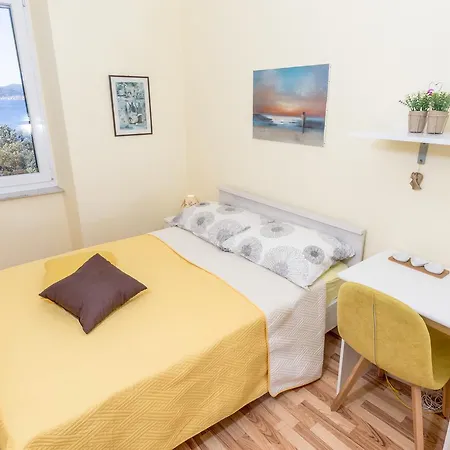 Apartament Vera With Sea View And Old Town View Zadar