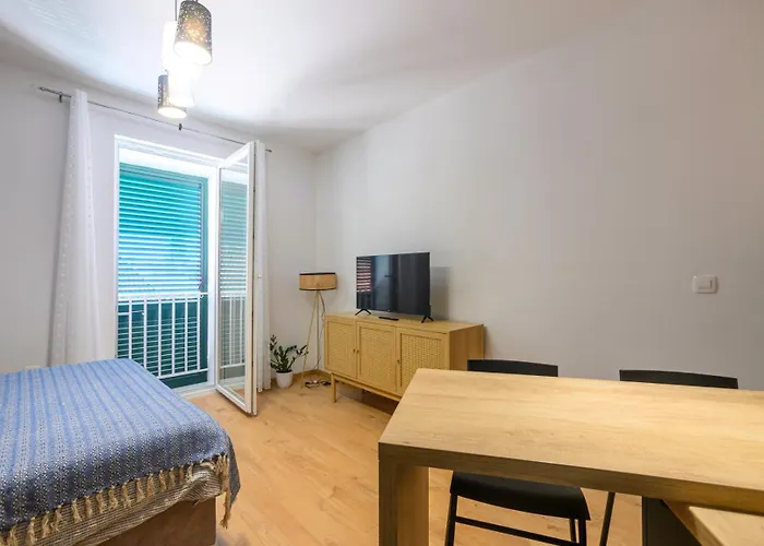 Vera With Sea View And Old Town View Apartament Zadar