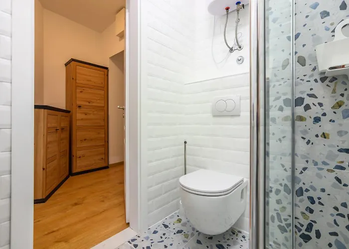 Apartament Vera With Sea View And Old Town View