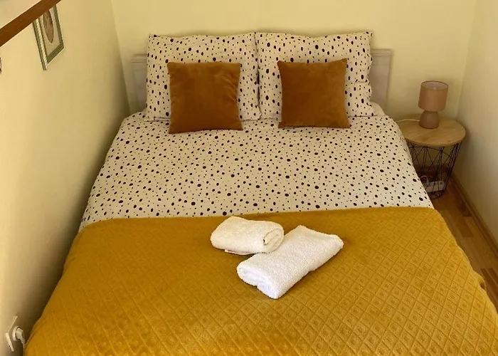 Apartament Vera With Sea View And Old Town View *