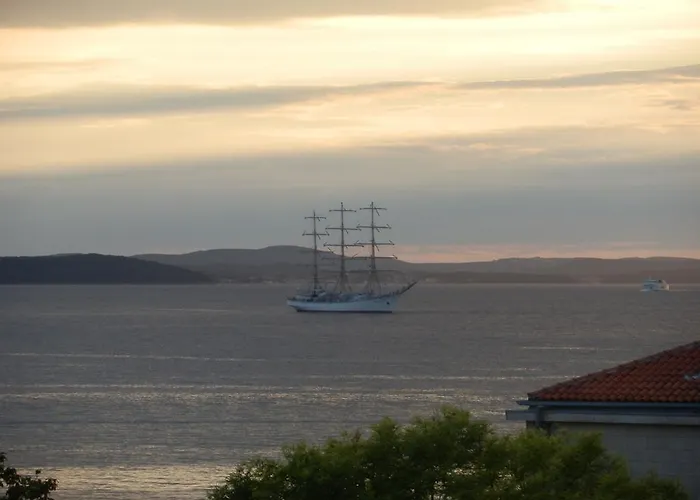 Apartament Vera With Sea View And Old Town View Zadar